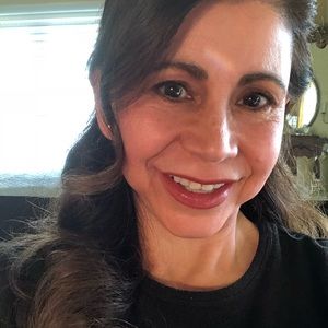 Meet your Posher, Joann